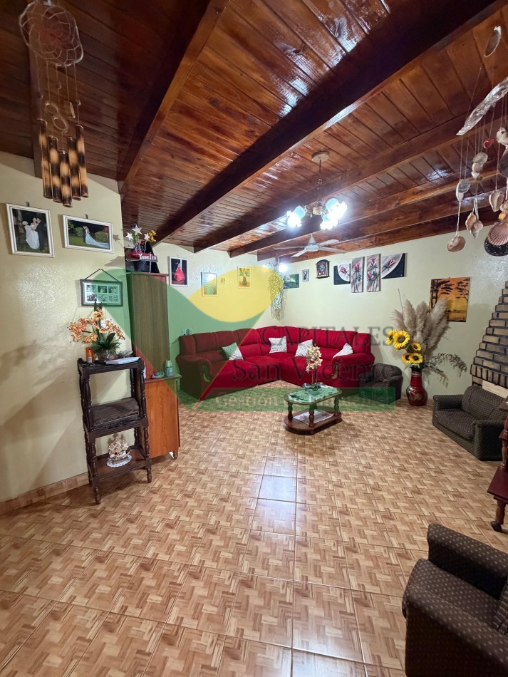 CASA, DEPTOS Y GALPONES FRENTE A RUTA NAC.N° 14