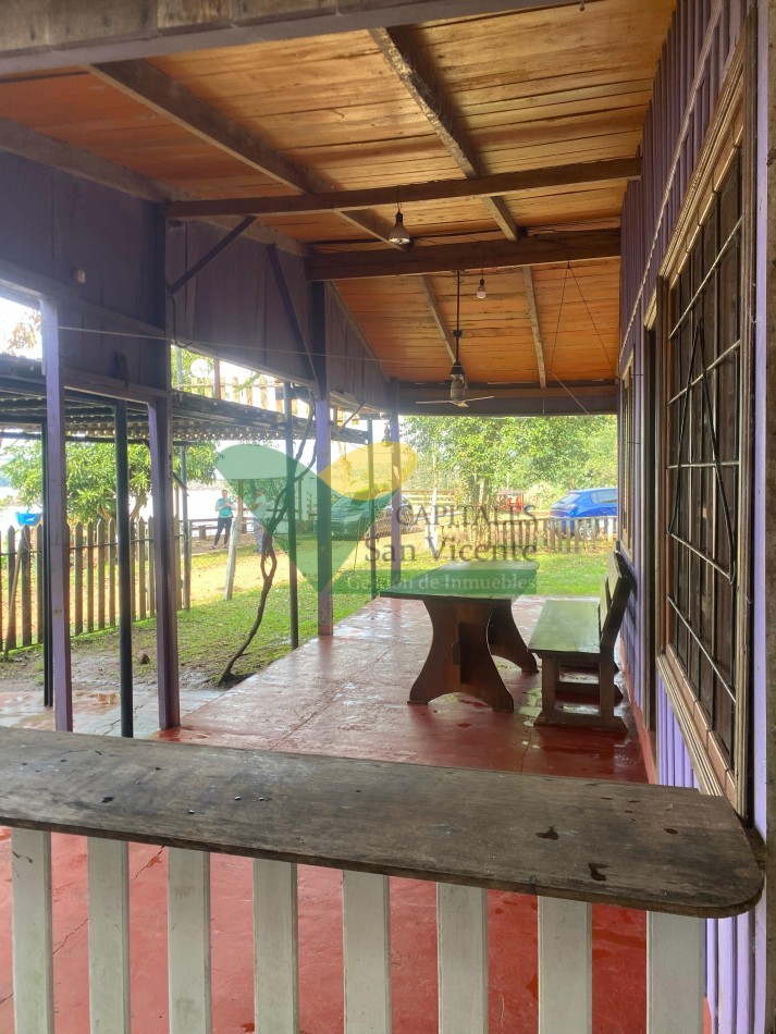 Casa en costa del Rio