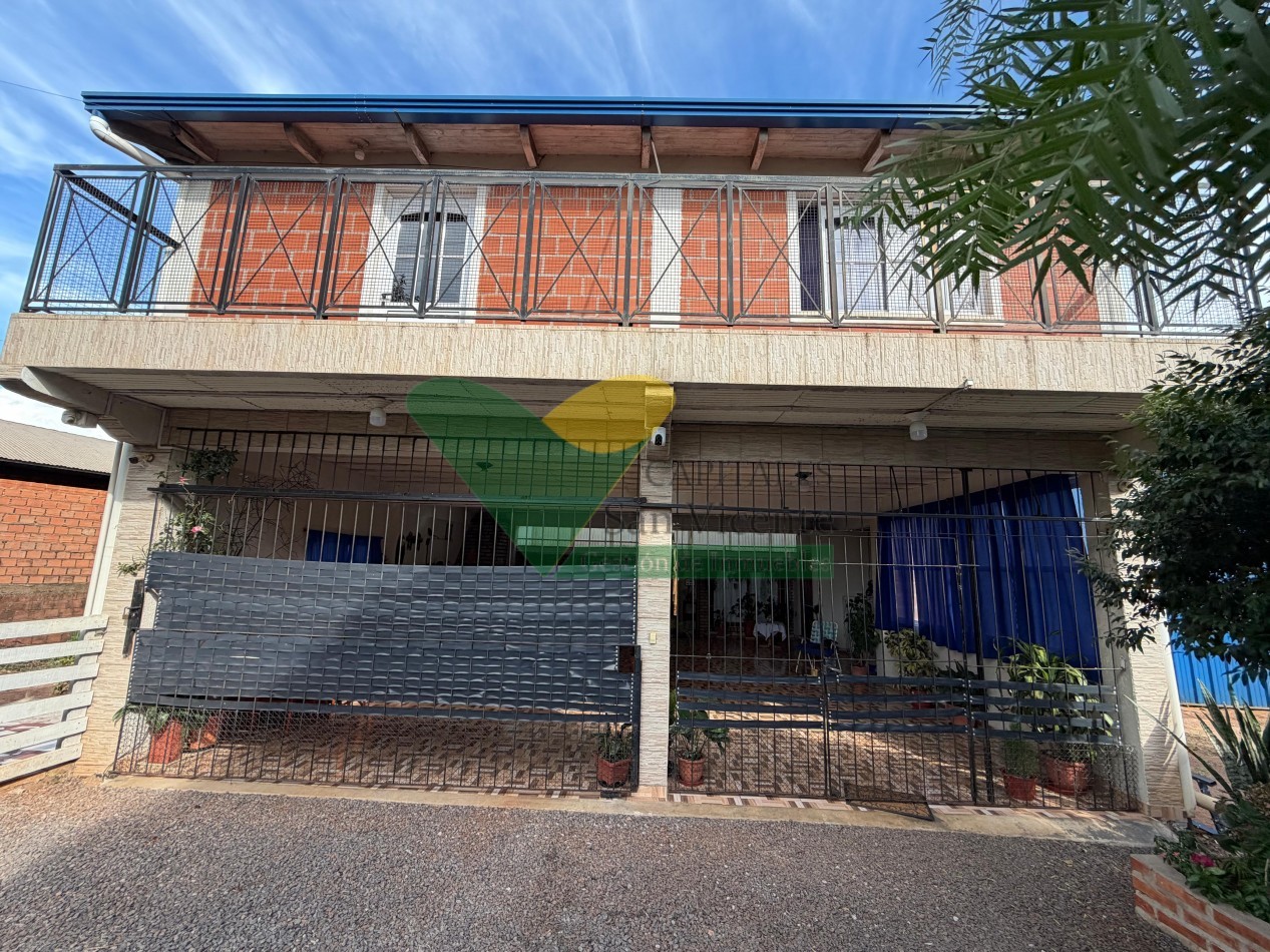 CASA, DEPTOS Y GALPONES FRENTE A RUTA NAC.N° 14